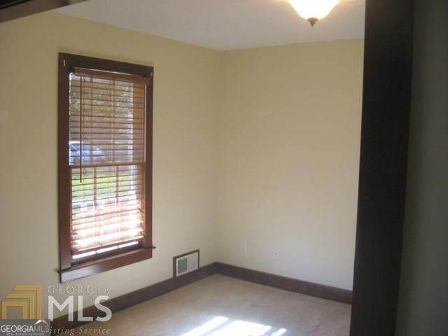 Building Photo - 5433 Wydella Rd SW