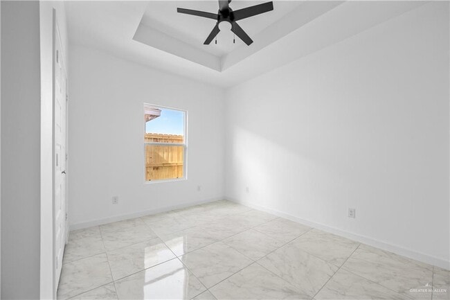 Building Photo - 14 Vision St