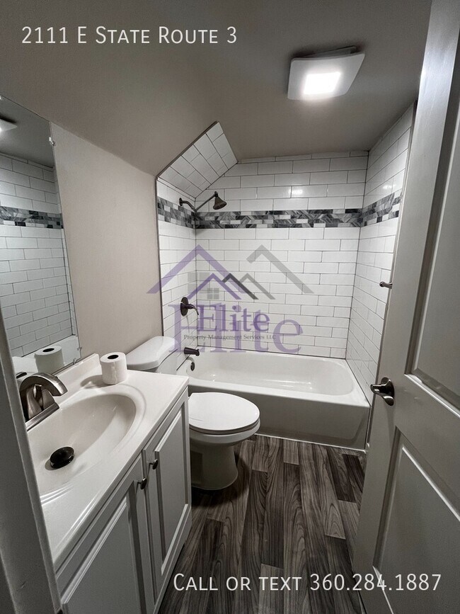 Building Photo - 2111 WA-3