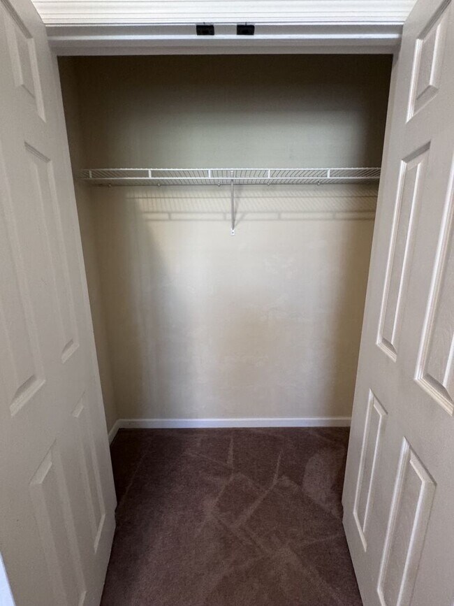 Building Photo - 3332 Robert Trent Jones Dr