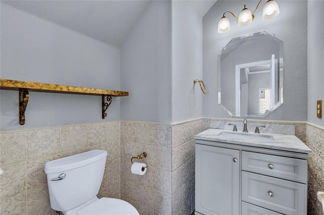 Building Photo - 2013 San Marino Ln