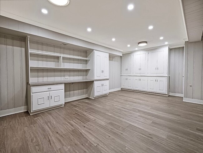 Building Photo - 1453 Squirrel Hill Ave