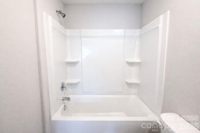 Building Photo - 1408 Nia Rd