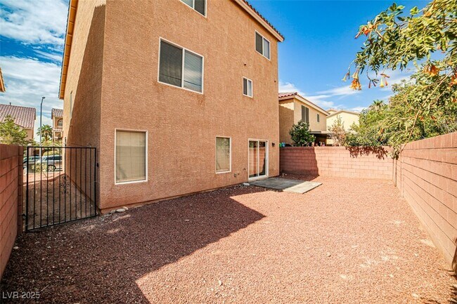 Building Photo - 6688 Metronome Ct