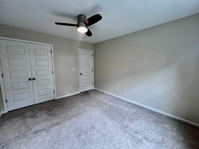 Building Photo - Gorgeous new construction in Norfolk!