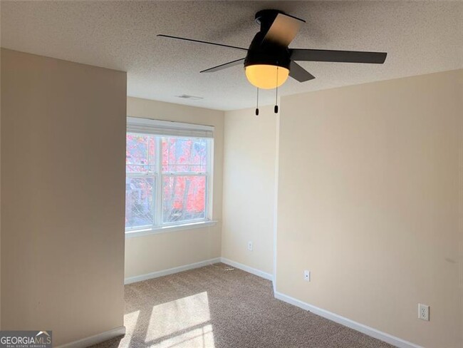 Building Photo - 3609 Silver Brooke Ln