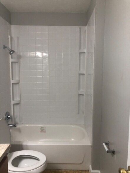 Building Photo - 4415 N 62nd St