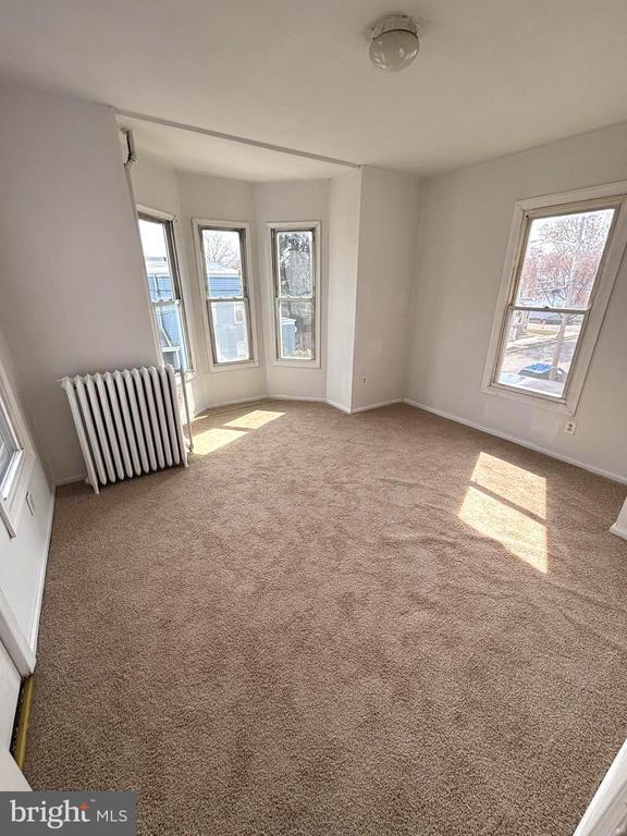 Building Photo - 49 Hopkins St