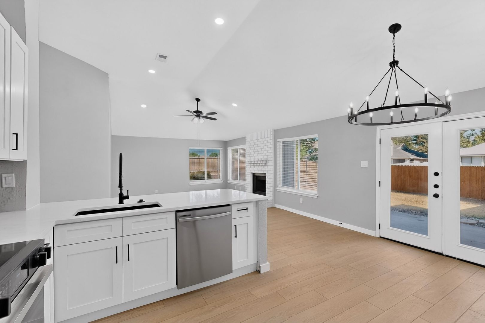 Building Photo - 7809 Cornell Dr