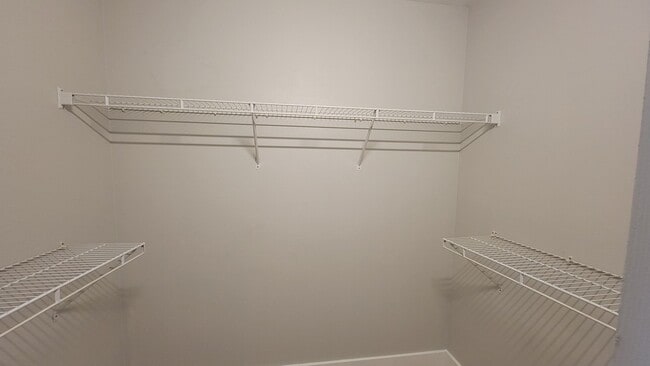 Building Photo - 4183 Malden Dr
