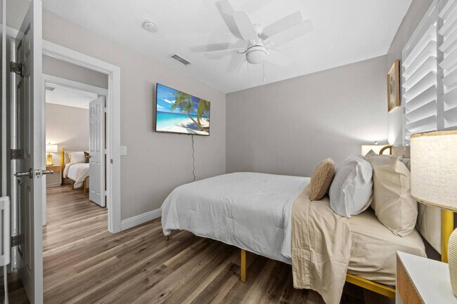 Building Photo - 7630 Andasol St