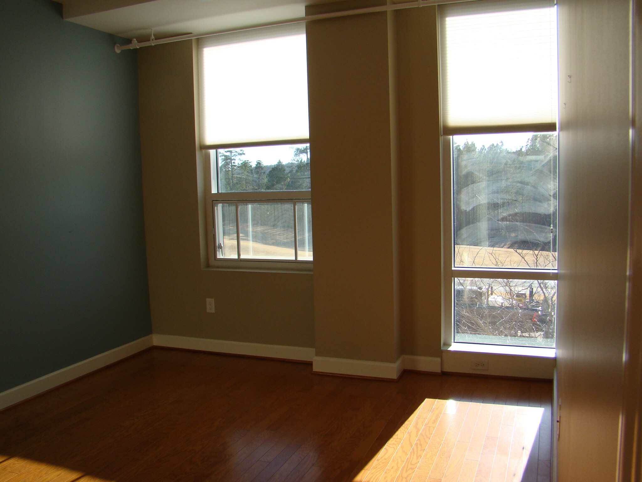 Primary BR with walk-in closet, ceiling fan - 3202 Environ Way