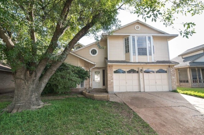 Building Photo - 16007 Sierra Vista Dr