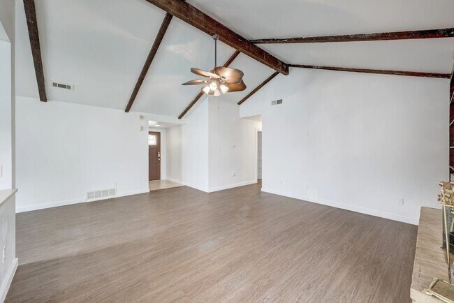 Building Photo - 6502 Bridgewater Cove