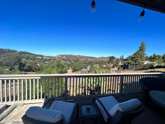 Building Photo - GORGEOUS 3/2.5 Bath Remodeled Home with Stunning Views in Alpine