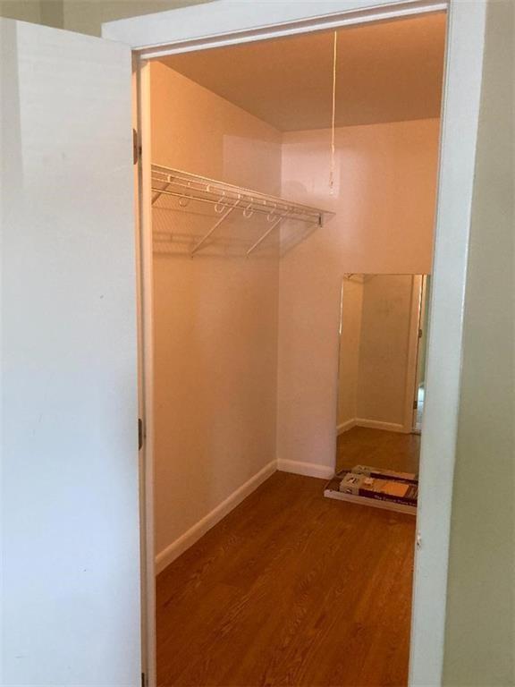 Building Photo - 1143 Hartford Ave