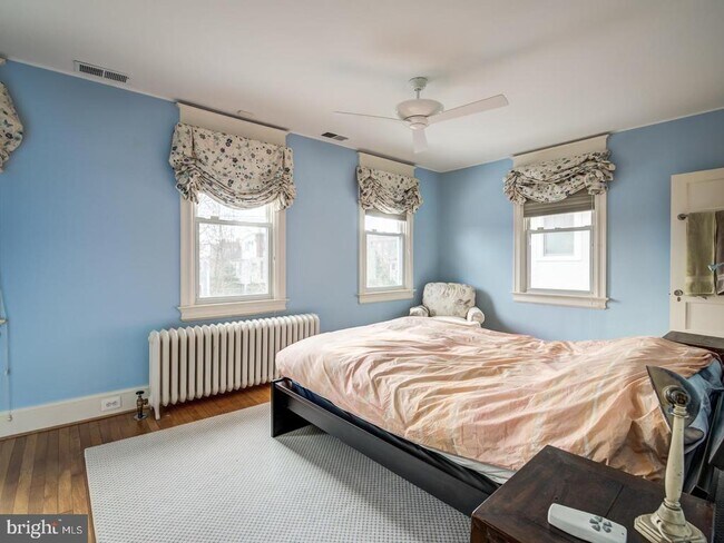 Building Photo - 3629 Ordway St NW