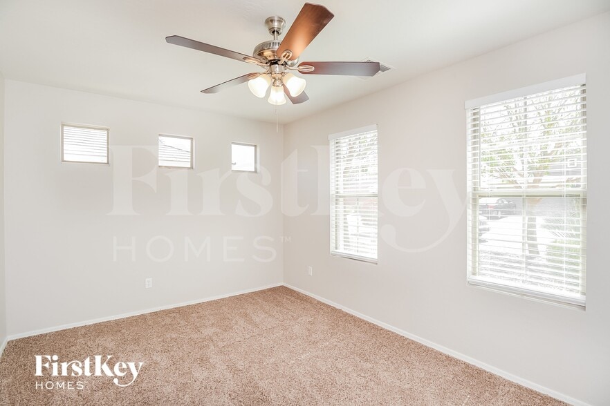 Building Photo - 2494 W Mericrest Way