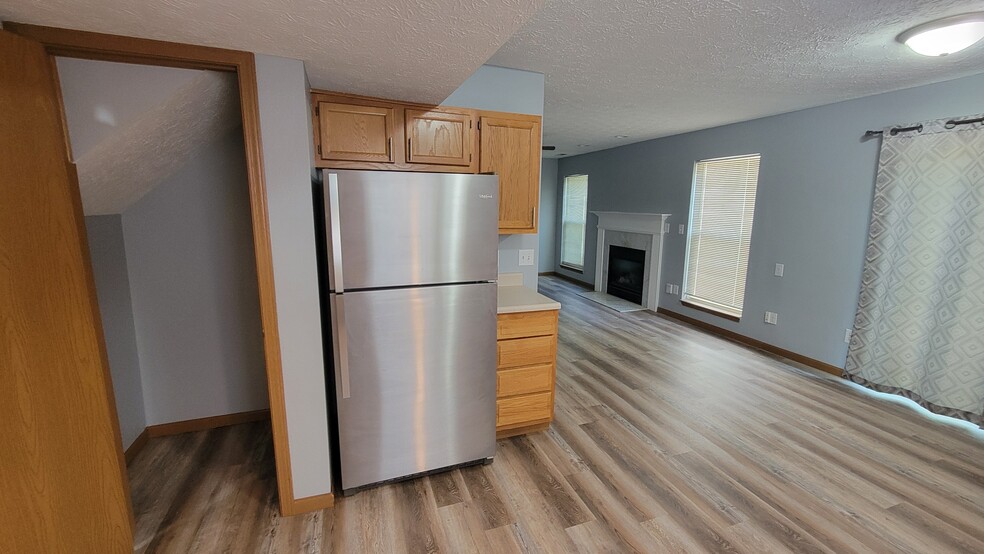 Kitchen with storage closet - 2123 Bridgewater Cir