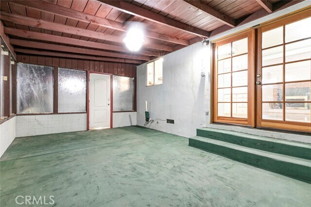 Building Photo - 10706 Rhodesia Ave