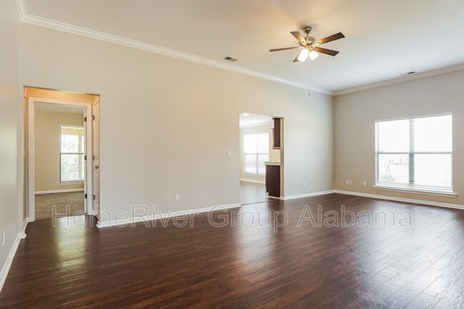 Building Photo - 553 Village Springs Ln