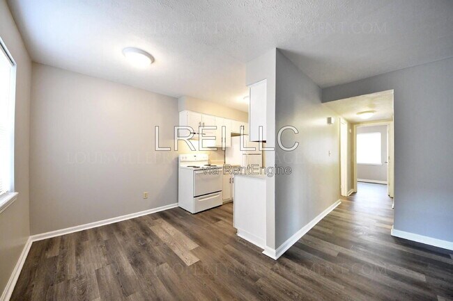Building Photo - 1568 Illinois Rd