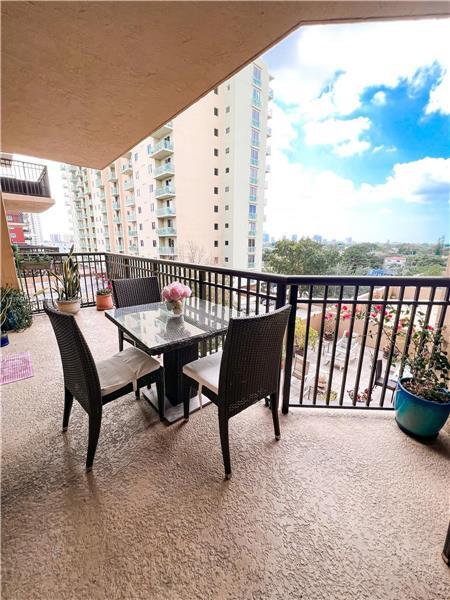 Building Photo - 3530 SW 22nd St