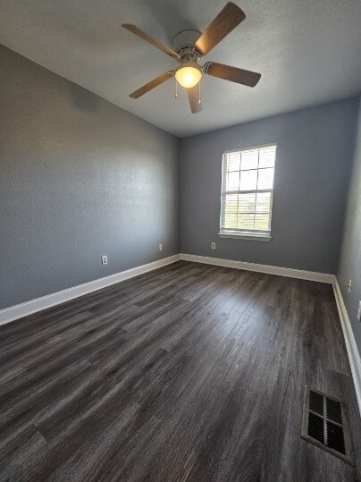 Bedroom 2 - 4005 Pilgram Dr