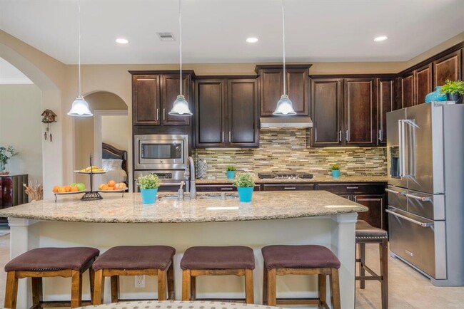 Building Photo - 26611 Sooty Tern Dr