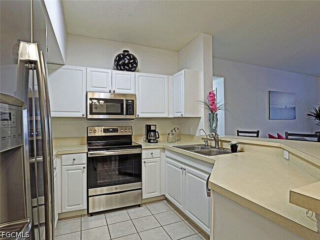 Building Photo - 15645 Ocean Walk Circle