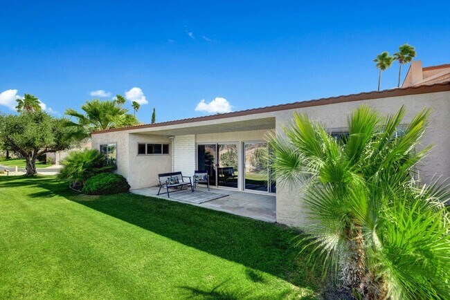 Building Photo - 80071 Palm Cir Dr