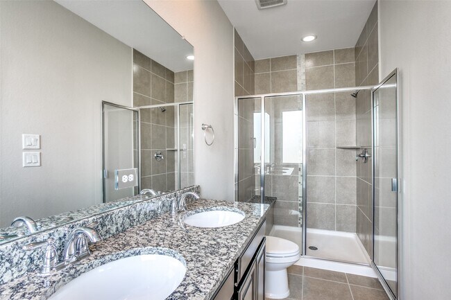 Building Photo - 22503 Miramar Bend Dr