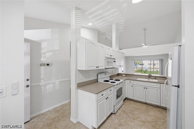 Building Photo - 138 Pebble Shores Dr