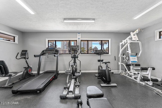 Building Photo - 120 Bonnie Ln