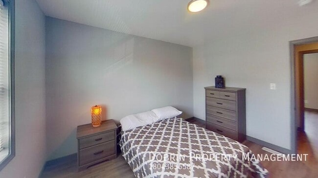 Building Photo - 1703 Colorado Ave