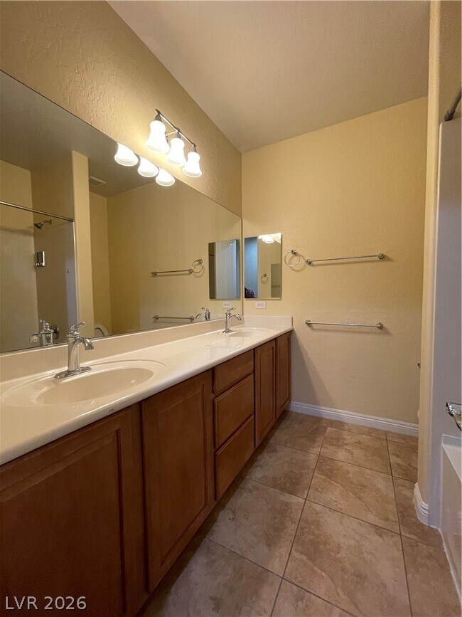 Building Photo - 2620 Calanques Terrace