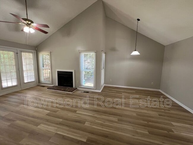 Building Photo - 5606 Bimini Pl