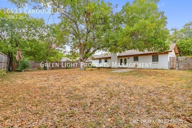 Building Photo - 6433 Carousel Dr