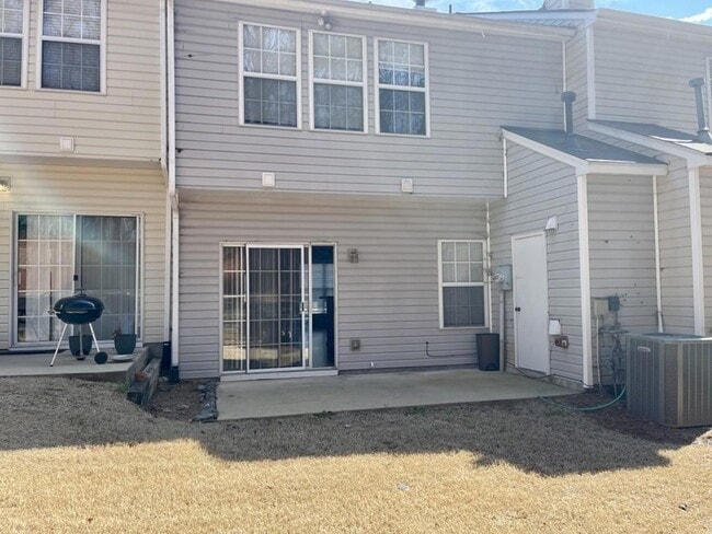 Building Photo - 2758 Ashleigh Ln