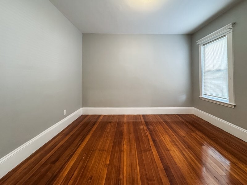 Building Photo - 37 Lowden Ave