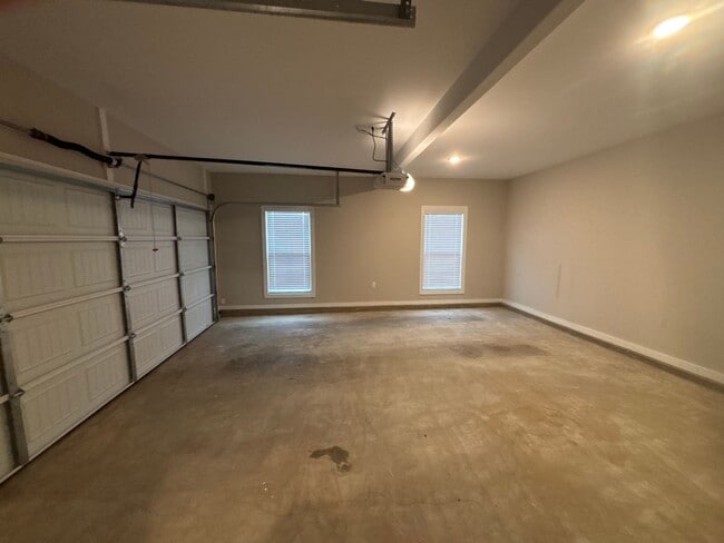 Building Photo - 9691 Jackson Run Ln