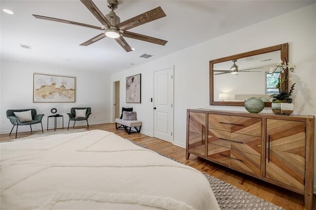 Building Photo - 3154 N Druid Hills Rd