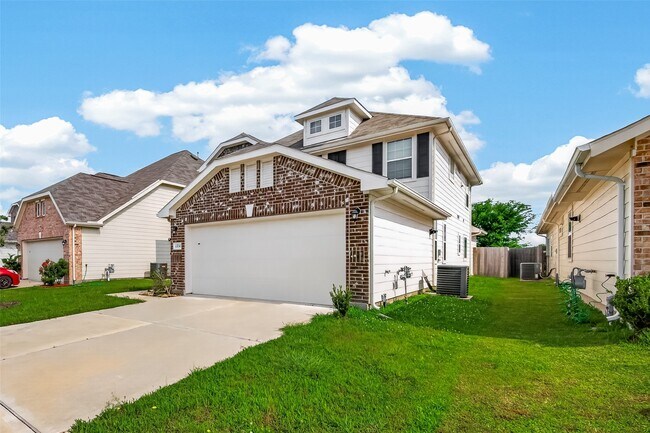 Building Photo - 13730 Andover Park Dr