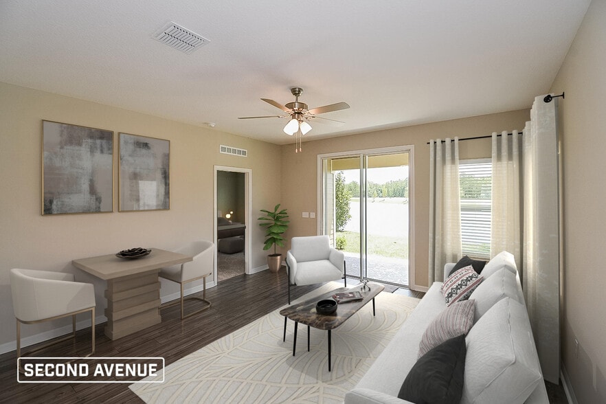 Building Photo - 447 Falcon Ridge Rd