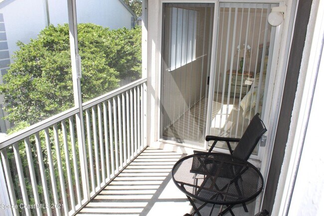 Building Photo - 135 Ocean Park Ln