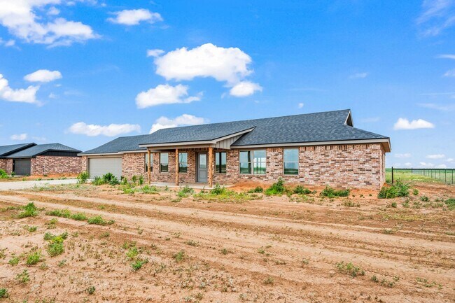 Building Photo - 11301 N County Rd 2800