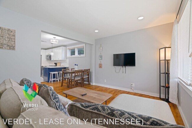 Building Photo - 3 br, 2 bath House - 1720 Dr DB Todd Jr Blvd