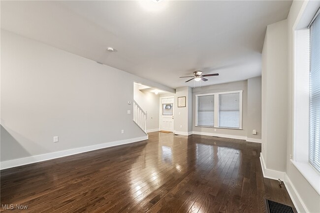 Building Photo - 11204 Clifton Blvd