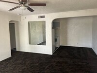 Building Photo - Affordable 2 Bedroom Condo in Central Las Vegas