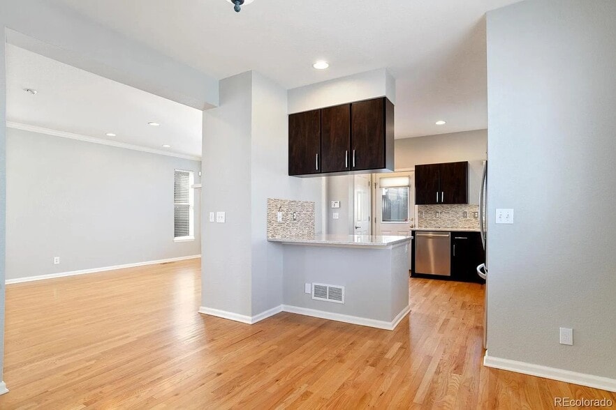 Building Photo - 8094 E Harvard Cir